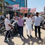 सीएम के काफिले में घुस देहात कांग्रेस अध्यक्ष बिशनाराम सियाग के नेतृत्व में किया विरोध प्रदर्शन